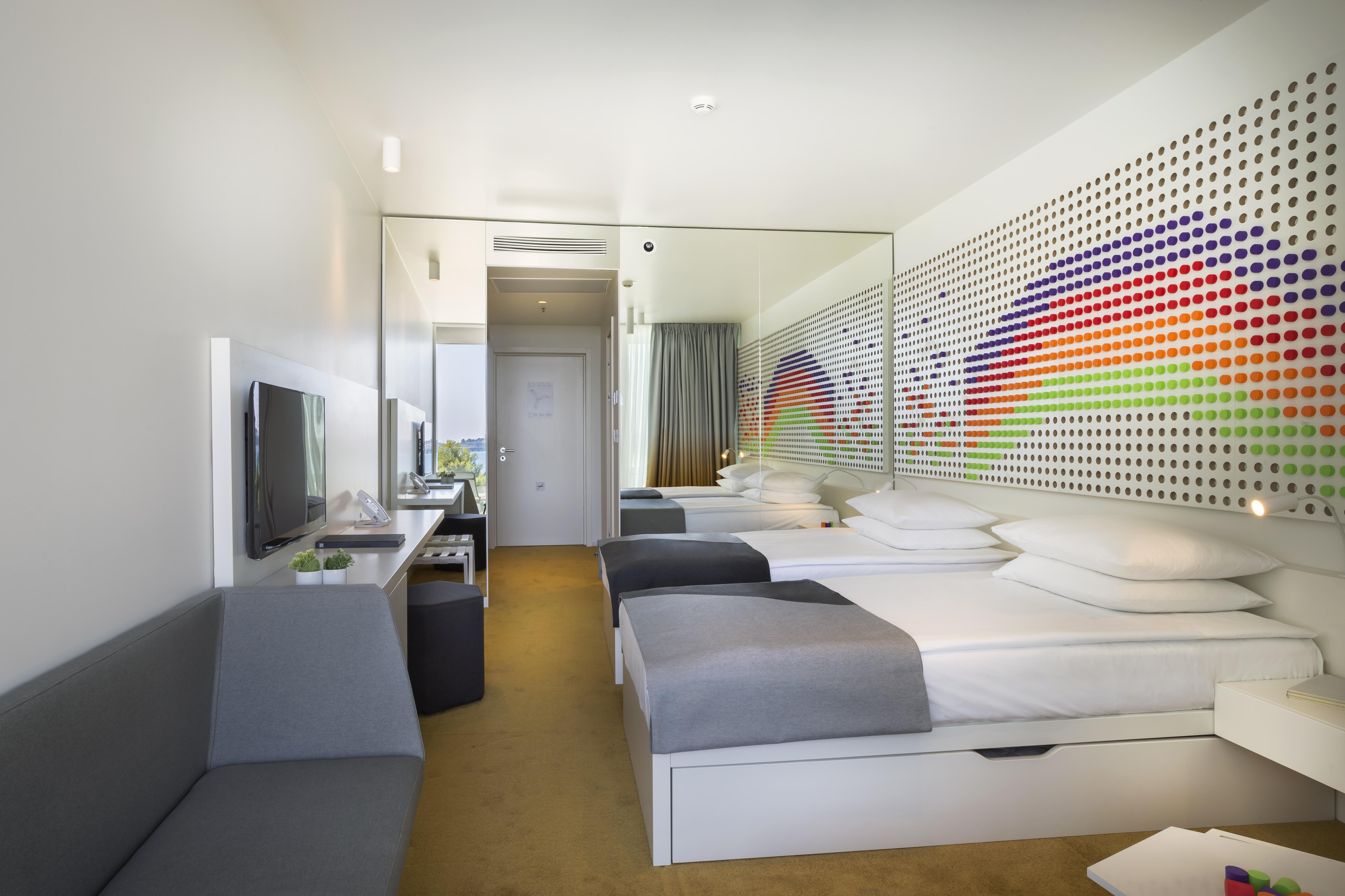 Maistra Select Family Hotel Amarin Ровінь Екстер'єр фото