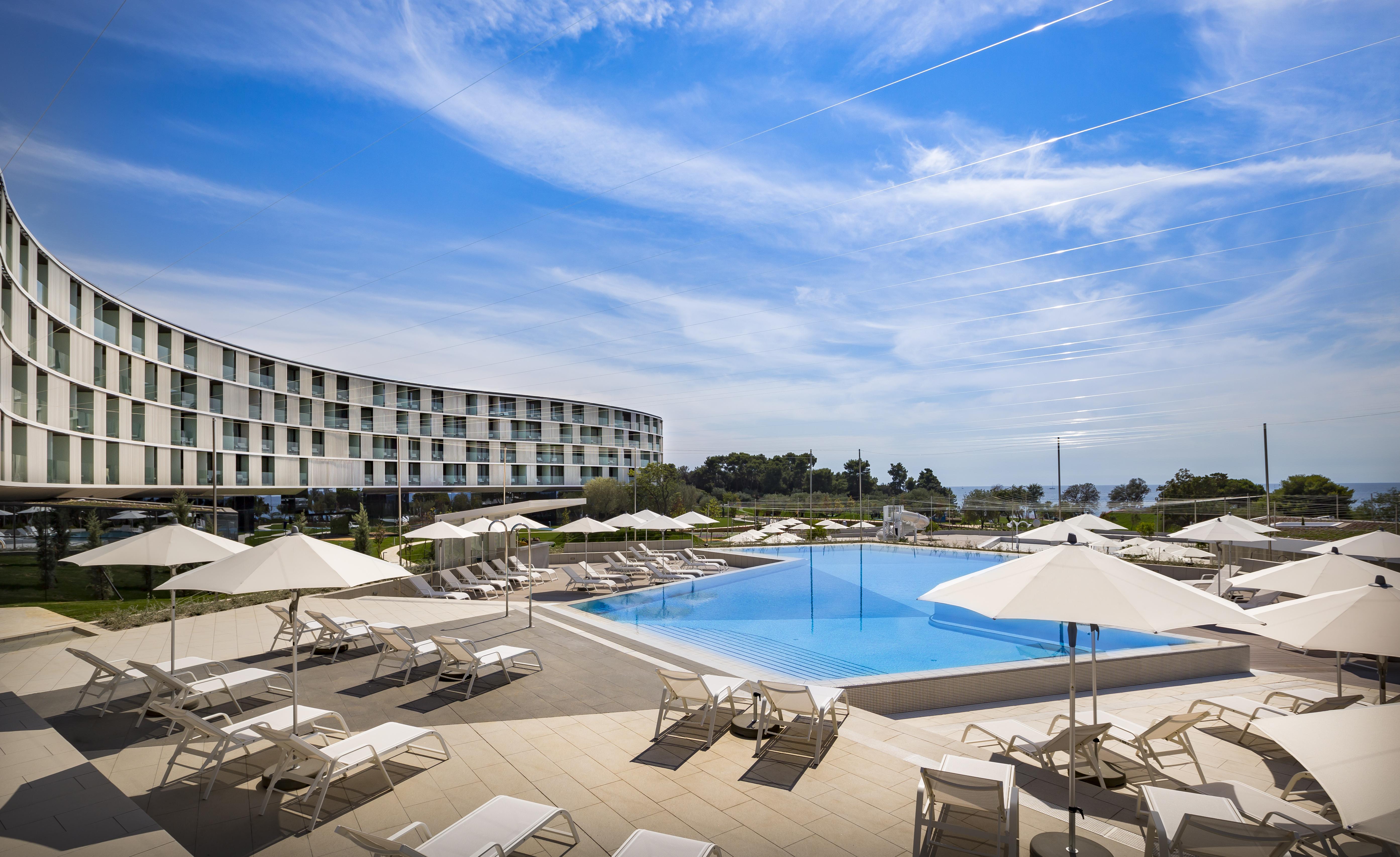 Maistra Select Family Hotel Amarin Ровінь Екстер'єр фото